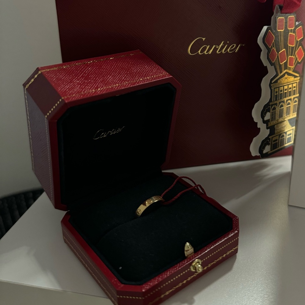 Authentic Cartier Love Wedding Band Size 6 (52) 💗